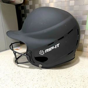 Softball helmet